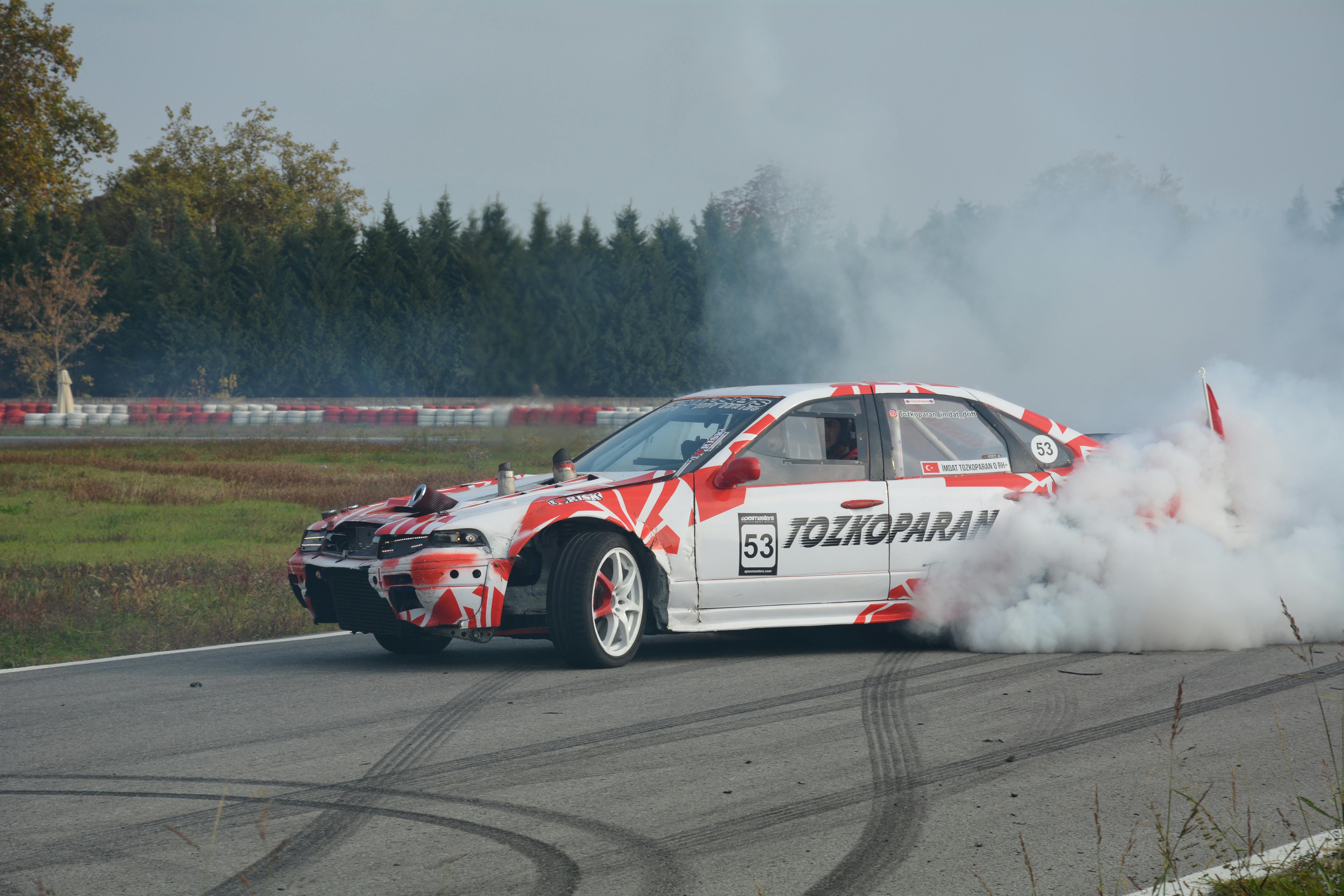 O RETORNO DOS CARROS